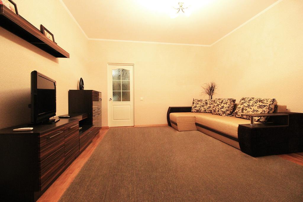 Apartment Poznyaky-Bazhana Kiev Luaran gambar