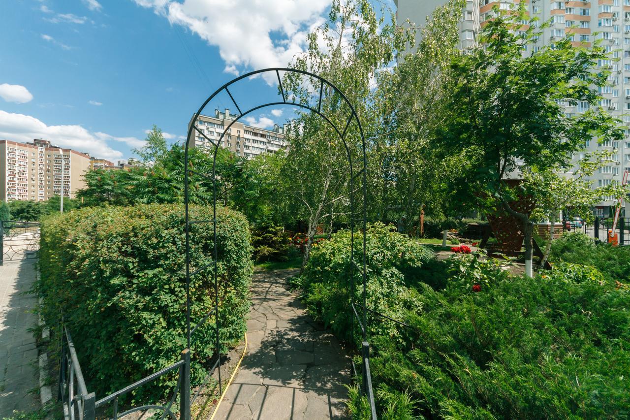 Apartment Poznyaky-Bazhana Kiev Luaran gambar