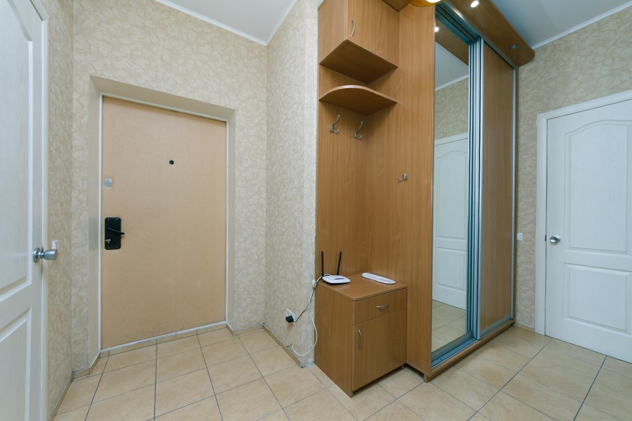 Apartment Poznyaky-Bazhana Kiev Luaran gambar