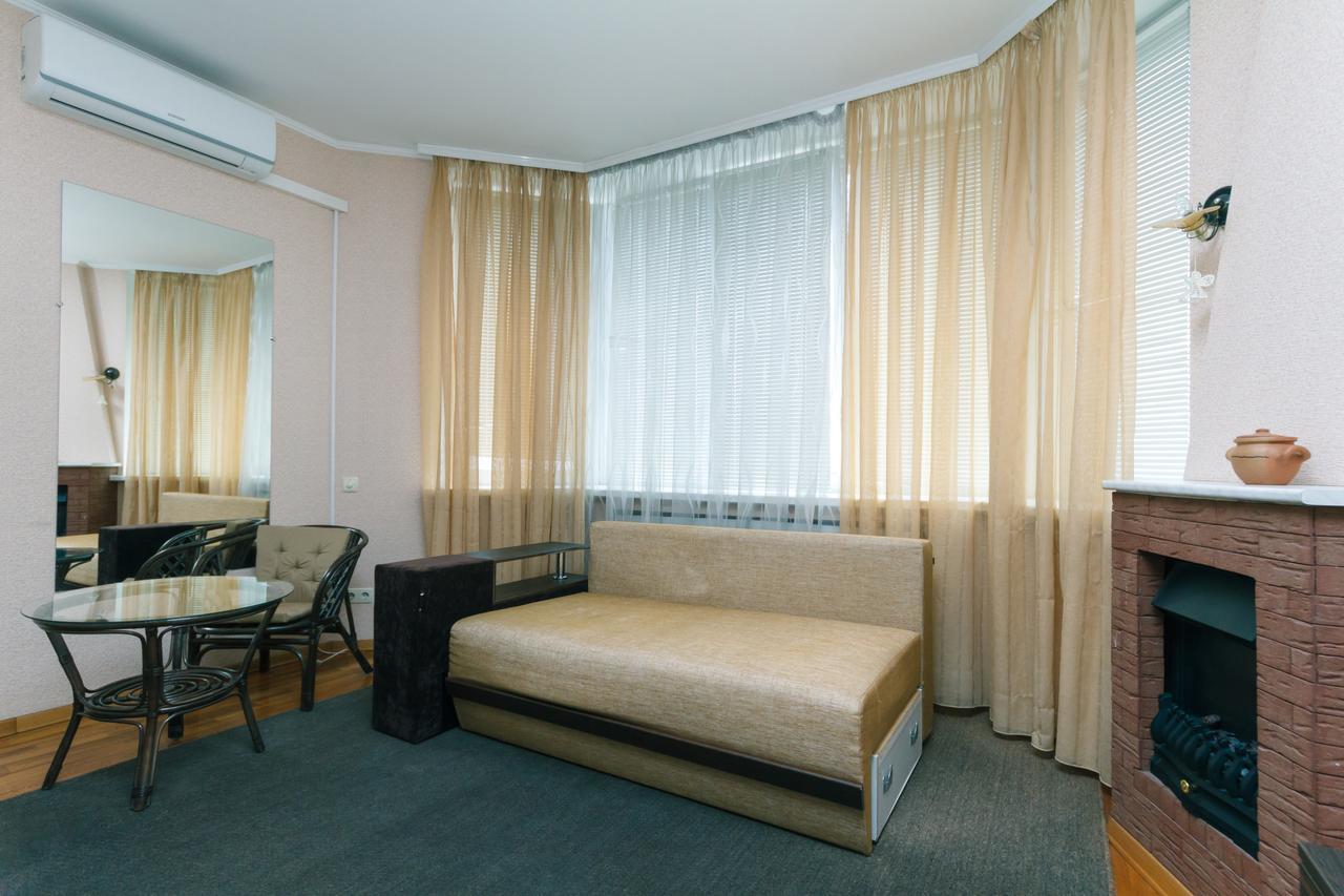 Apartment Poznyaky-Bazhana Kiev Luaran gambar