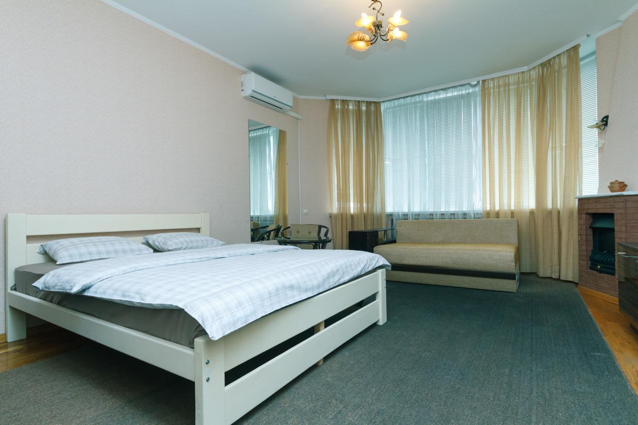 Apartment Poznyaky-Bazhana Kiev Luaran gambar