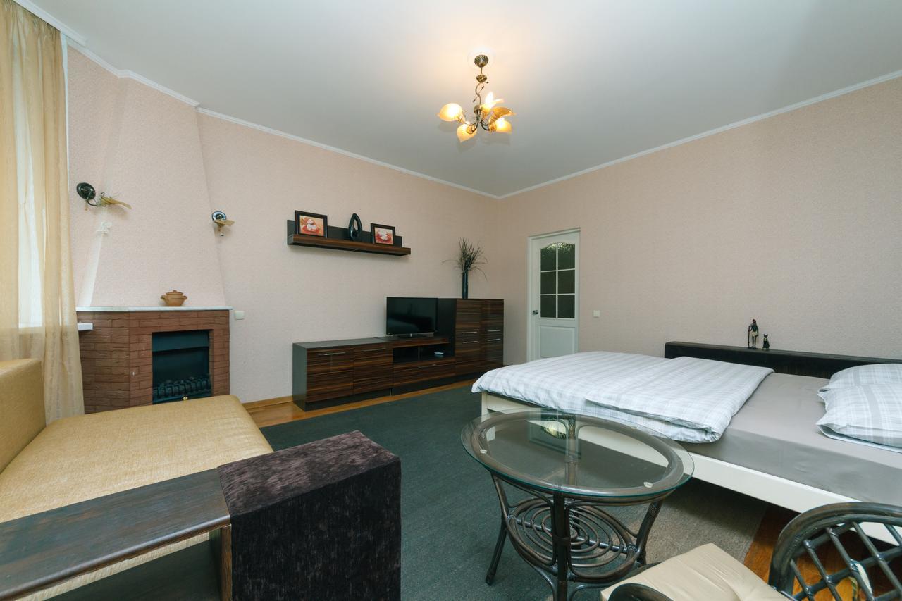 Apartment Poznyaky-Bazhana Kiev Luaran gambar