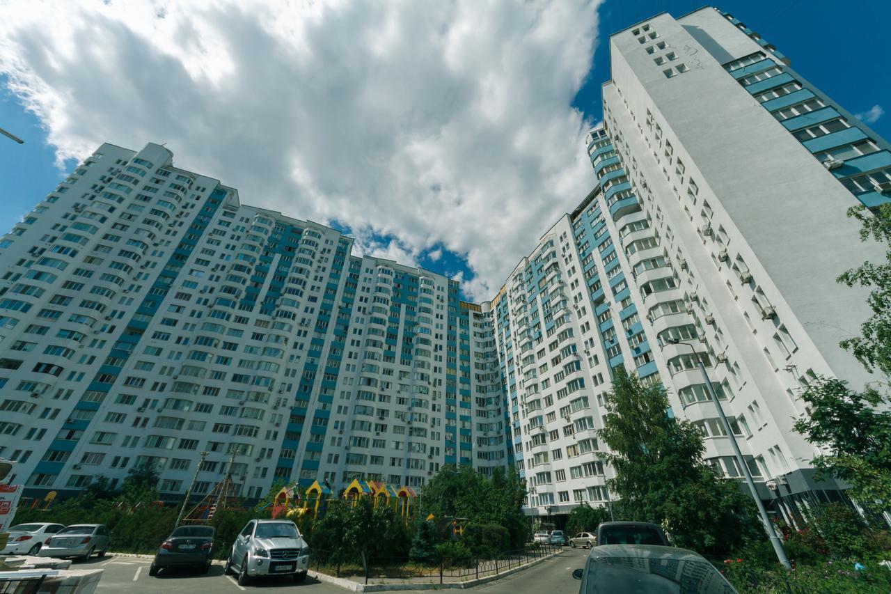 Apartment Poznyaky-Bazhana Kiev Luaran gambar